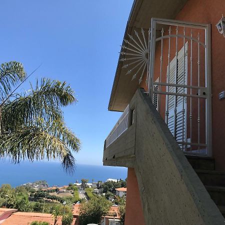 Casa Mira Apartment Aci Trezza Luaran gambar