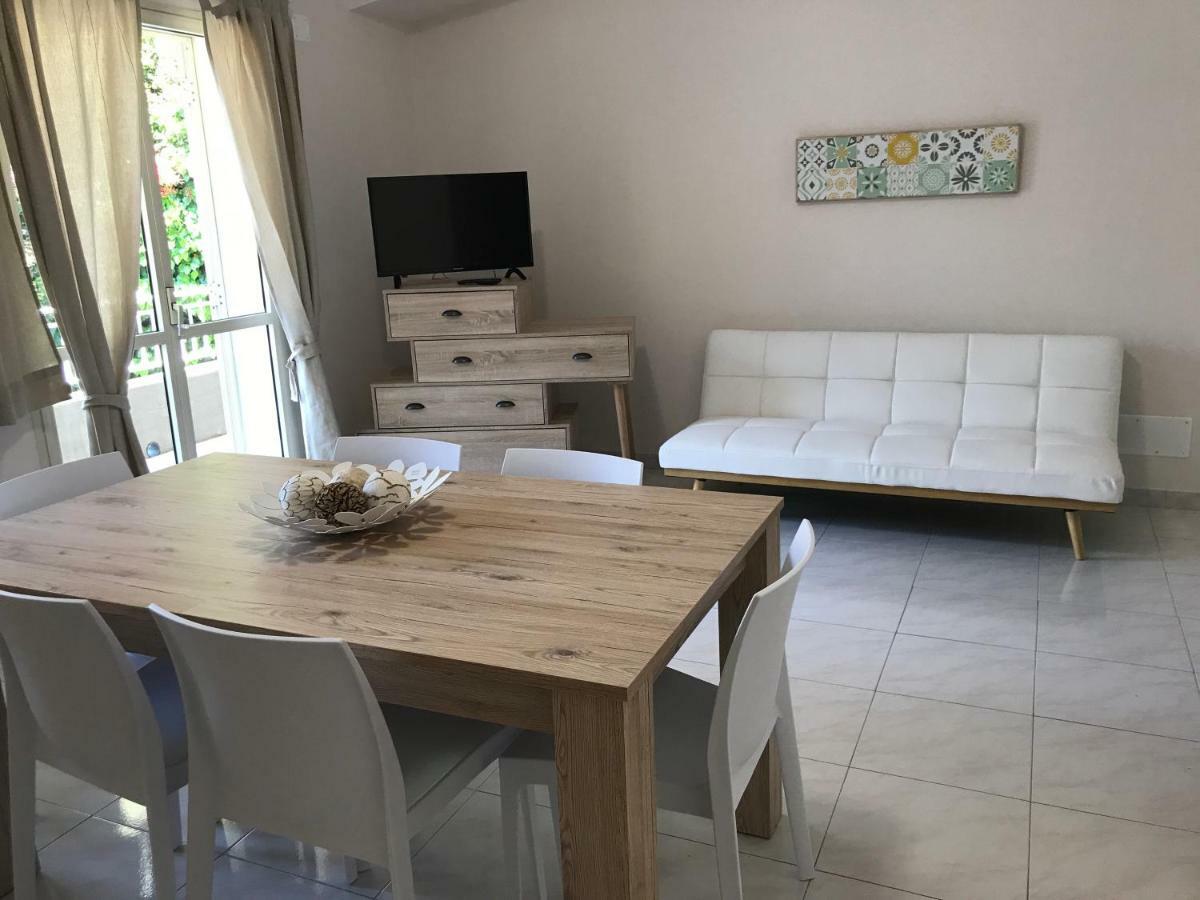 Casa Mira Apartment Aci Trezza Luaran gambar
