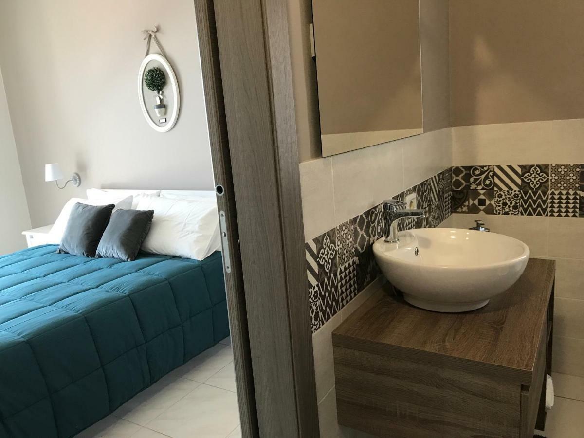 Casa Mira Apartment Aci Trezza Luaran gambar
